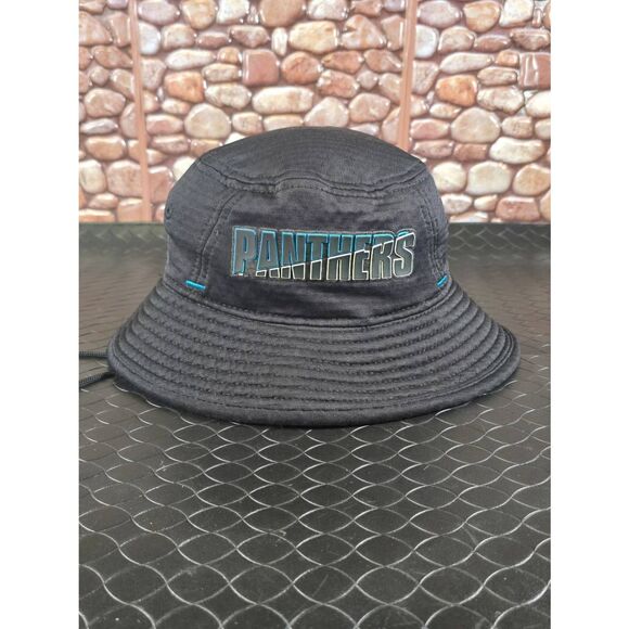 New Era Men's Carolina Panthers Training Bucket Hat - Picture 1 of 7